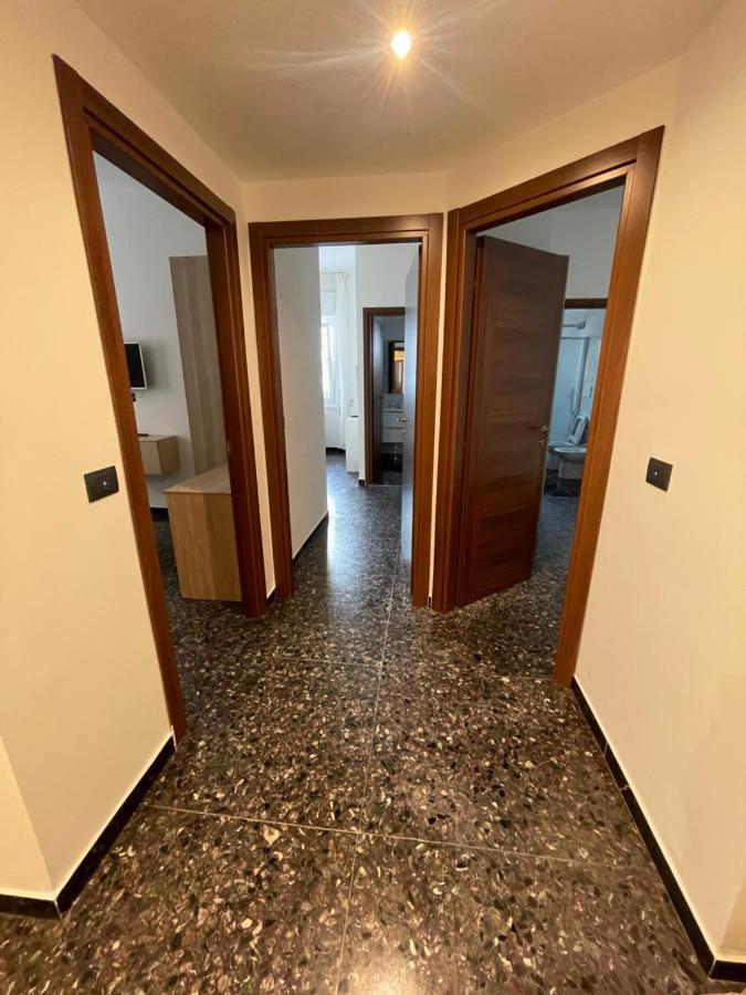 Hotel Due Passi Dal Mare Savona Zewnętrze zdjęcie