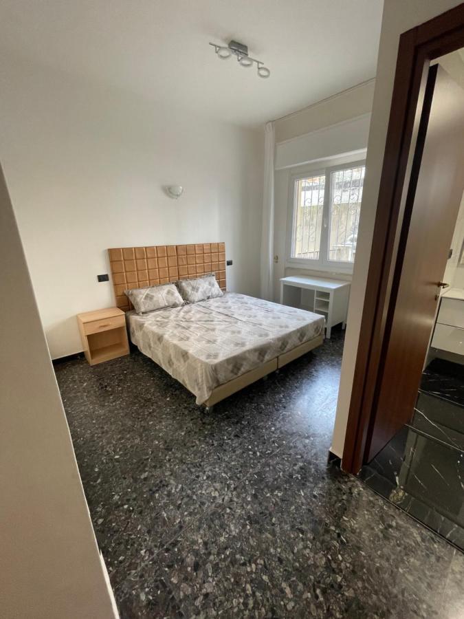 Hotel Due Passi Dal Mare Savona Zewnętrze zdjęcie